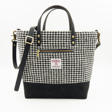 Load image into Gallery viewer, Black and White Houndstooth Bucket Bag