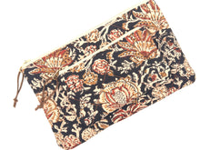 Load image into Gallery viewer, Leela Quilted Indian Cotton Coin Pouch