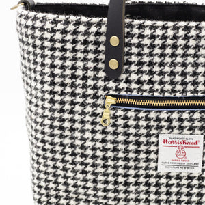 Black and White Houndstooth Bucket Bag