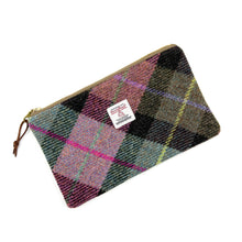 Load image into Gallery viewer, Tartan Medium Pouch