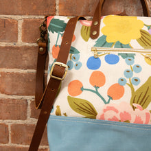 Load image into Gallery viewer, Rifle Paper Company Natural Floral Bucket Bag