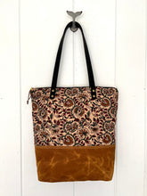 Load image into Gallery viewer, Marari 2 Quilted Indian Cotton Zipper Top Tote