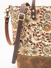 Load image into Gallery viewer, Marari 1 Quilted Indian Cotton Bucket Bag