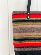 Load image into Gallery viewer, Pendleton Blanket Tote